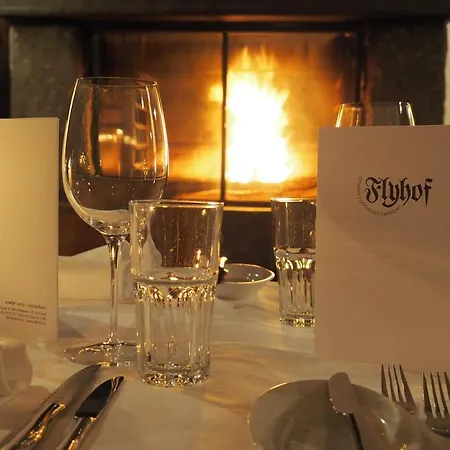 מלון Flyhof Weesen