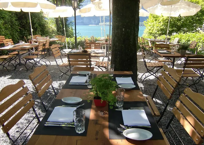 فندق فلايهوف 2*